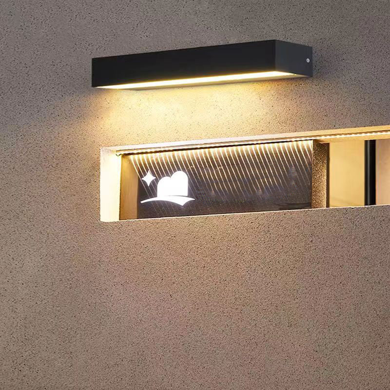 Lámpara de pared LED impermeable de tira larga de aluminio de simplicidad moderna para patio exterior