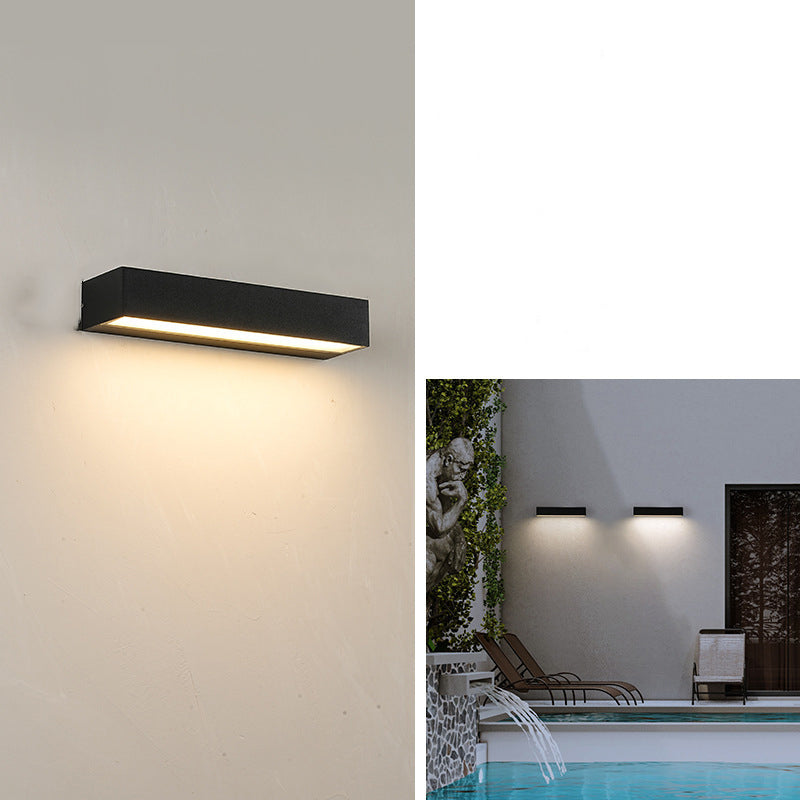 Lámpara de pared LED impermeable de tira larga de aluminio de simplicidad moderna para patio exterior