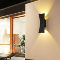 Lámpara de pared LED curva de aluminio minimalista moderna con iluminación superior e inferior e impermeable para patio exterior