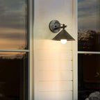 Lámpara de pared de exterior impermeable contemporánea nórdica de hierro geométrico cónico de 1 luz para jardín