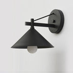 Lámpara de pared de exterior impermeable contemporánea nórdica de hierro geométrico cónico de 1 luz para jardín