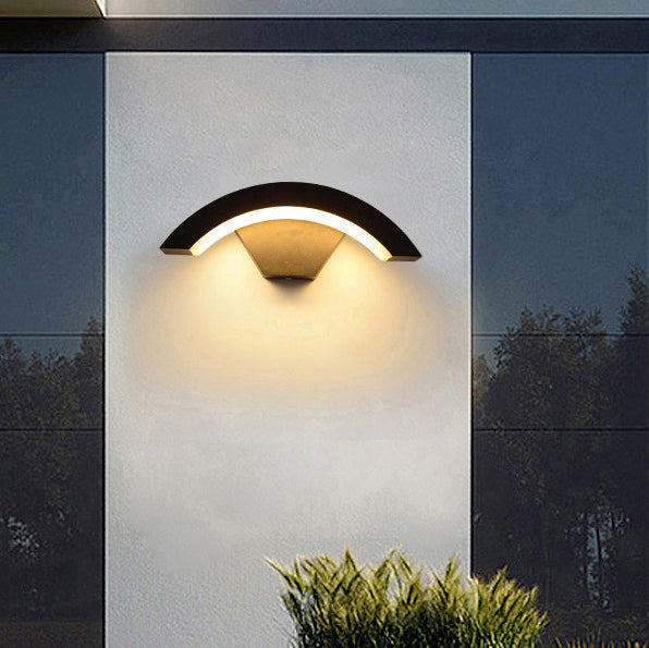 Lámpara de pared LED con sensor de acrílico y aluminio en arco, minimalista moderna e impermeable, para exteriores, para jardín