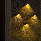 Moderno Art Decó Impermeable Solar ABS PC Metal Cuadrado Montado en la pared y Portátil Lámpara LED de pared con sensor de control de luz para jardín