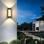 Lámpara LED de pared cilíndrica rectangular de acrílico y aluminio impermeable de estilo moderno y simple para patio exterior