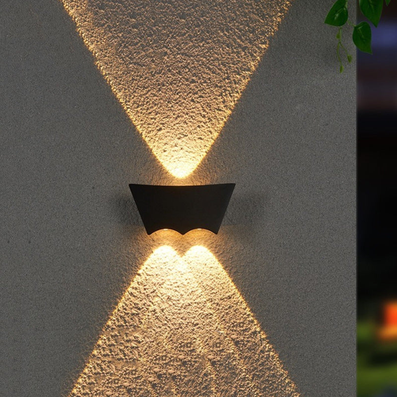 Lámpara de aplique LED geométrica de aluminio impermeable de diseño moderno y simple para patio exterior