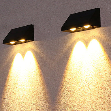 Lámpara LED de pared rectangular para patio exterior, impermeable, con energía solar, de ABS y PMMA, estilo moderno y sencillo