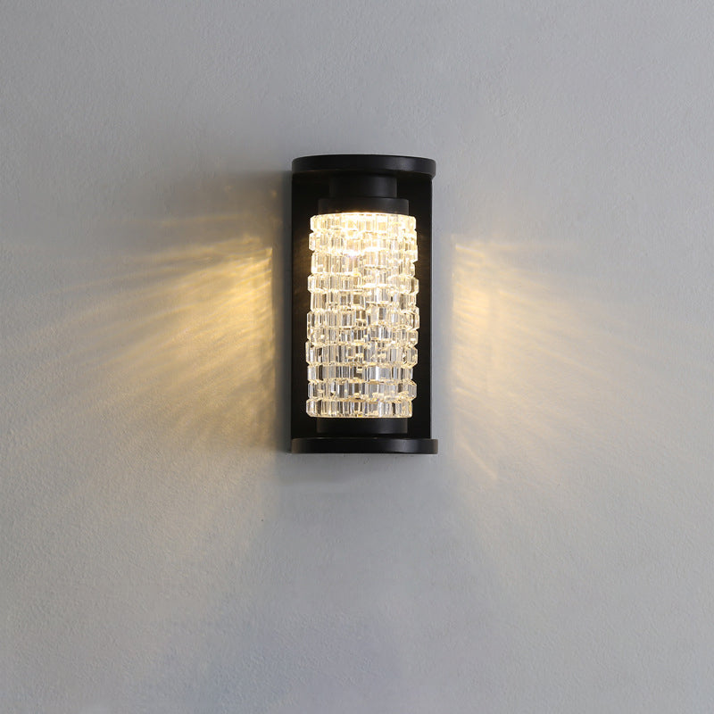 Lámpara de pared LED cilíndrica de lujo moderno impermeable de acero inoxidable con imitación de cristal acrílico para patio exterior