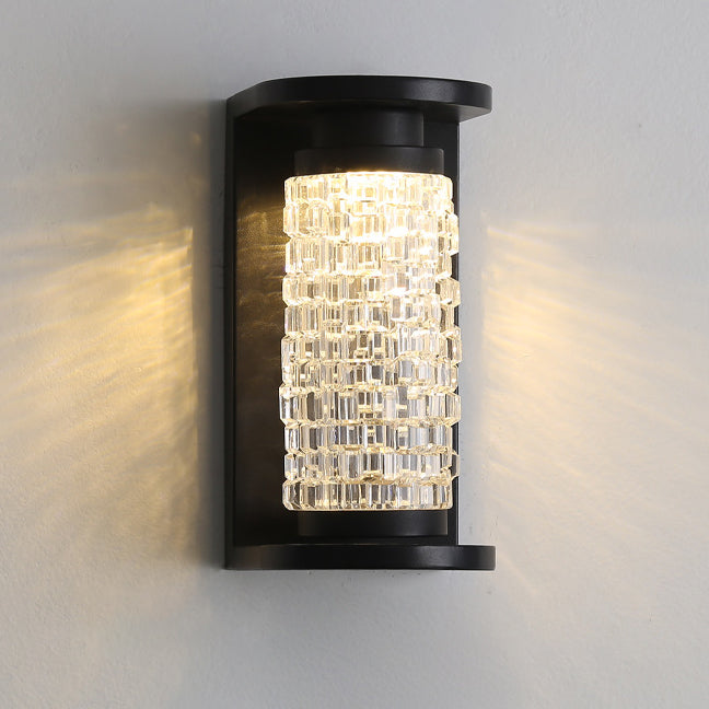 Lámpara de pared LED cilíndrica de lujo moderno impermeable de acero inoxidable con imitación de cristal acrílico para patio exterior