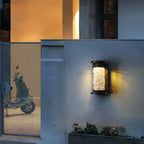 Lámpara de pared LED cilíndrica de lujo moderno impermeable de acero inoxidable con imitación de cristal acrílico para patio exterior