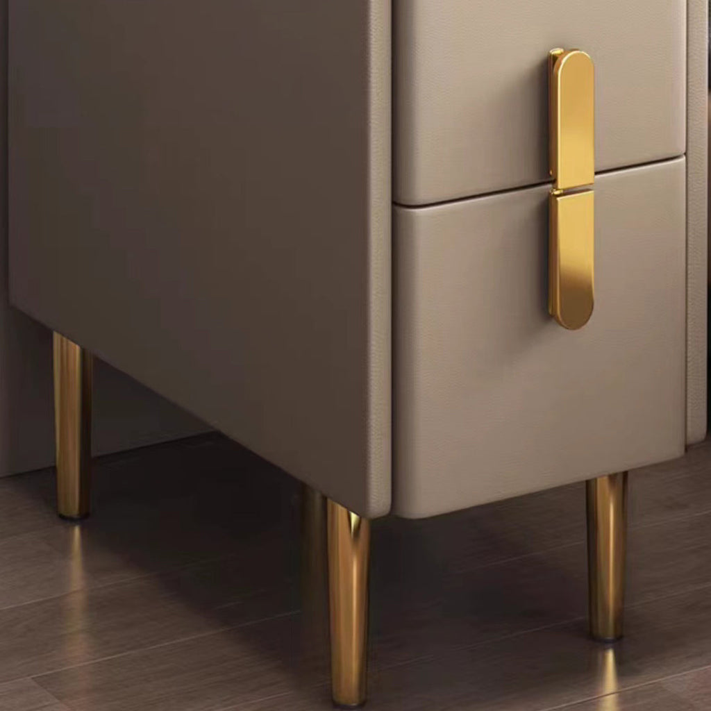 Mesita de Noche Rectangular Estrecha de Cuero Sintético y Madera Maciza con Acero al Carbono, Estilo Nórdico Contemporáneo, con 2 Cajones para Dormitorio