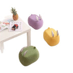 Taburete infantil contemporáneo con forma de conejo y cojín de borreguito – Asiento bajo, sin respaldo ni brazos, en madera de pino y contrachapado con acolchado de esponja para sala de estar