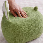 Taburete infantil contemporáneo con forma de conejo y cojín de borreguito – Asiento bajo, sin respaldo ni brazos, en madera de pino y contrachapado con acolchado de esponja para sala de estar