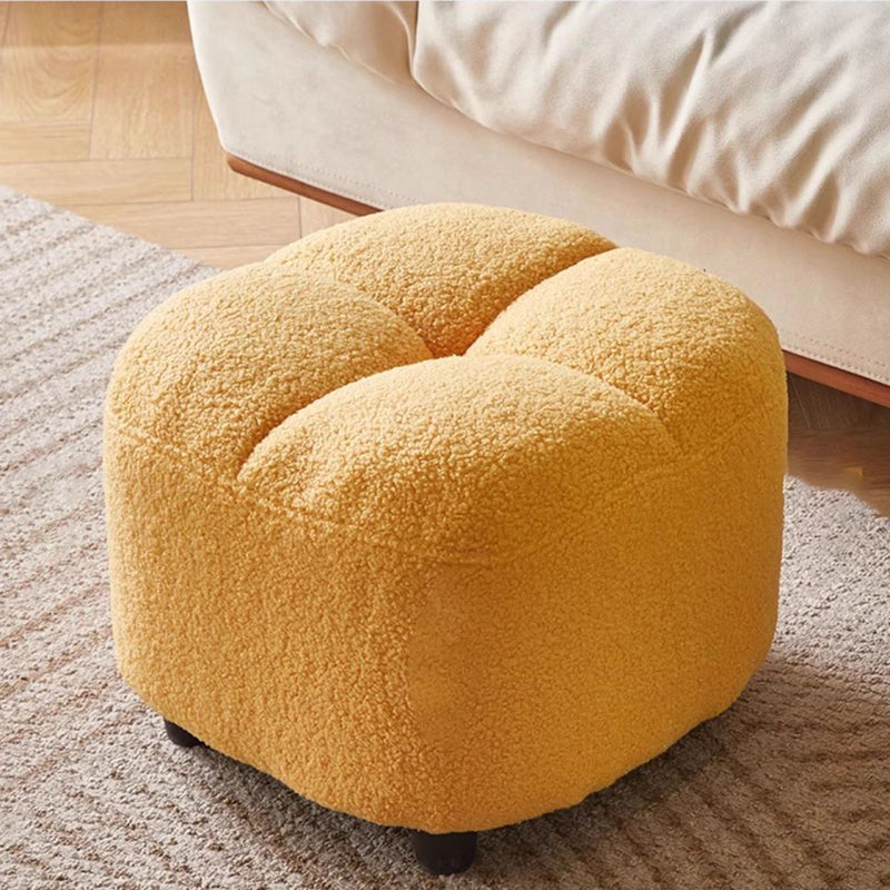 Taburete bajo escandinavo contemporáneo de tejido sherpa cuadrado con base de madera — Sin respaldo y sin brazos, ideal para recibidores y pasillos
