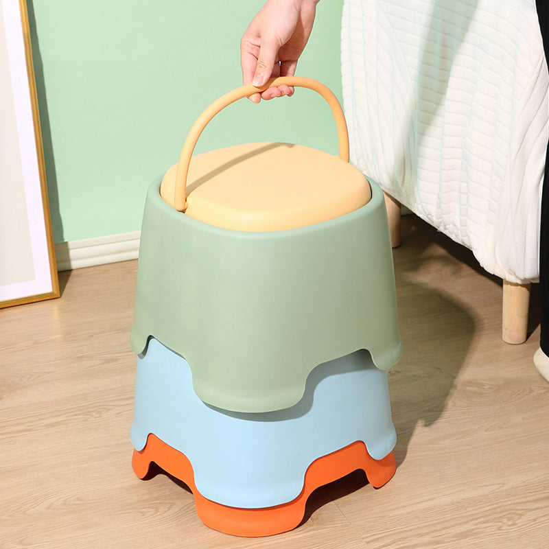 Contemporary Nordic Round-Square PP Plastic Stool – Stackable, Portable, Low-Profile, Backless & Armless for Living Room