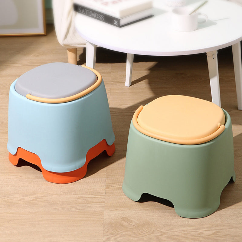 Contemporary Nordic Round-Square PP Plastic Stool – Stackable, Portable, Low-Profile, Backless & Armless for Living Room