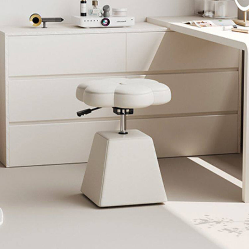 Traditional French Floral PU Leather Vanity Stool with Wooden Frame, Cushioned Sponge Seat, Liftable, Swivel, Backless & Armless for Bedroom