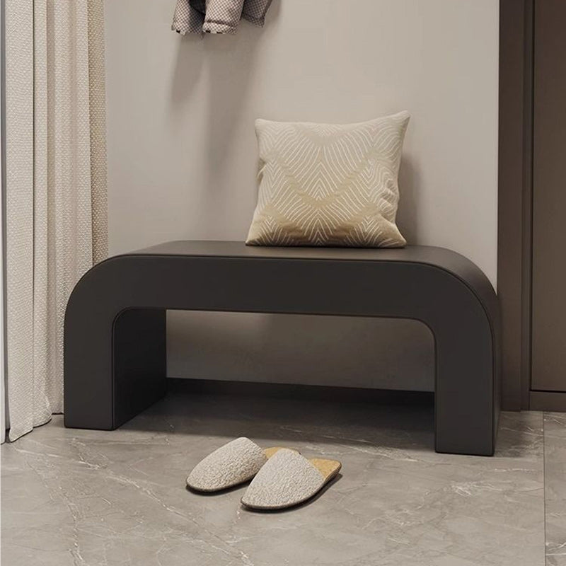Elegante banco reposapiés moderno de cuero sintético con madera contrachapada – Diseño rectangular redondeado para sala de estar