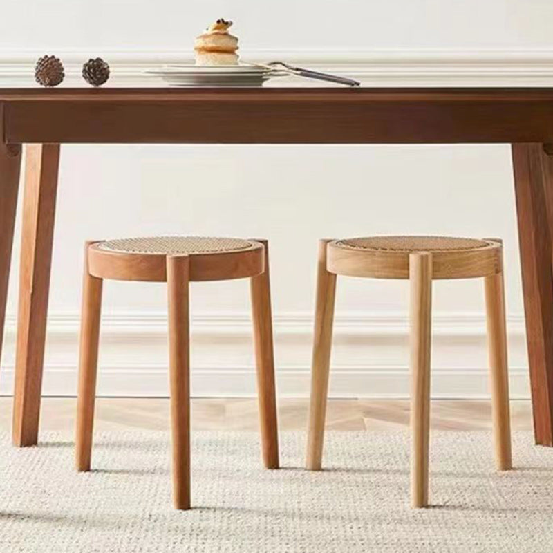 Modern Scandinavian Round Low Stool in Rattan & Rubber Wood – Sleek Living Room Accent