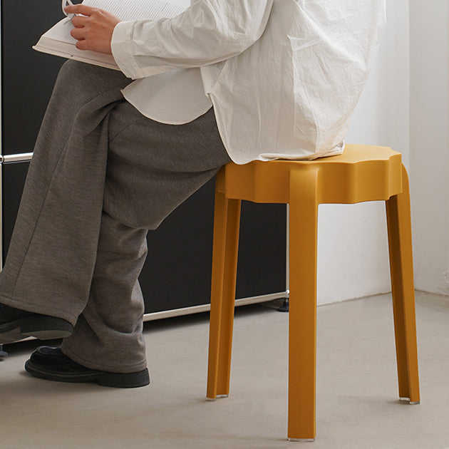Modern Minimalist Petal-Shaped PP Stackable Stool - Low-Profile Seating for Living Room