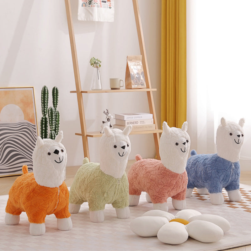 Modern Art Deco Alpaca-Shaped Solid Wood Kids' Stool — Low-Profile, Silk-Floss Finish, Perfect for Living Rooms
