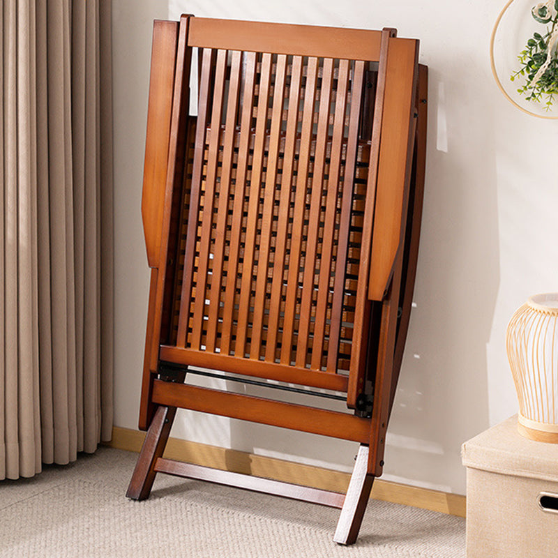 Tumbona reclinable plegable rectangular hueca tradicional china de bambú con reposabrazos para sala de estar