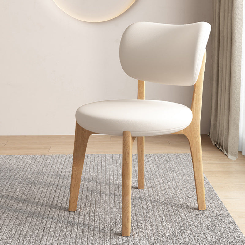 Silla de Comedor Nórdica Contemporánea Curva Redonda de Roble y Piel Sintética con Respaldo para Comedor