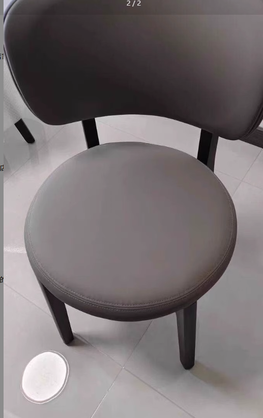 Silla de Comedor Nórdica Contemporánea Curva Redonda de Roble y Piel Sintética con Respaldo para Comedor