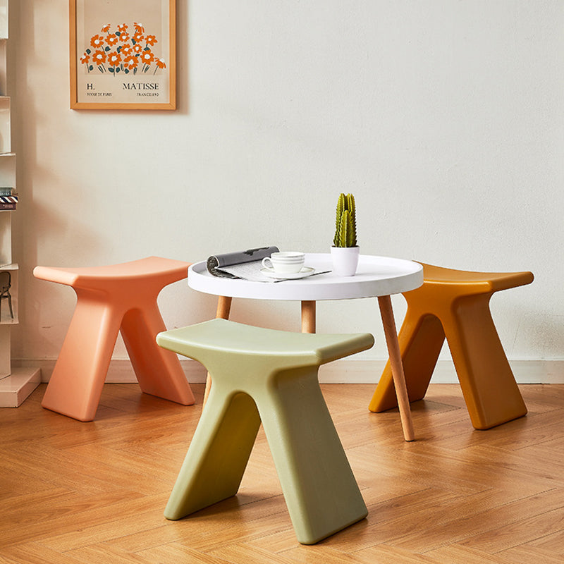 Modern Minimalist Geometric PE Plastic Kids' Low Stool — Backless & Armless, Hallway-Ready