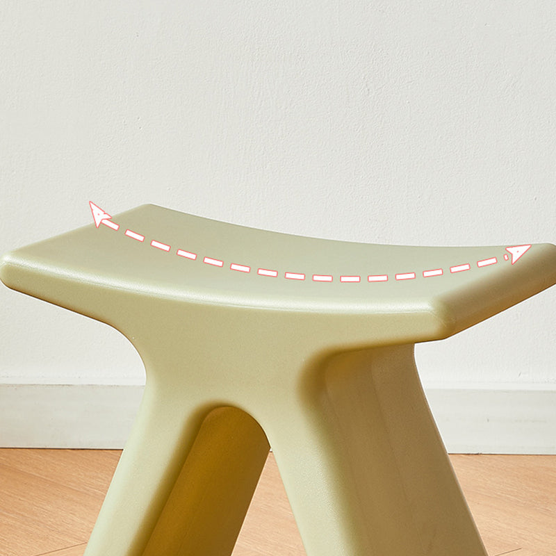Modern Minimalist Geometric PE Plastic Kids' Low Stool — Backless & Armless, Hallway-Ready