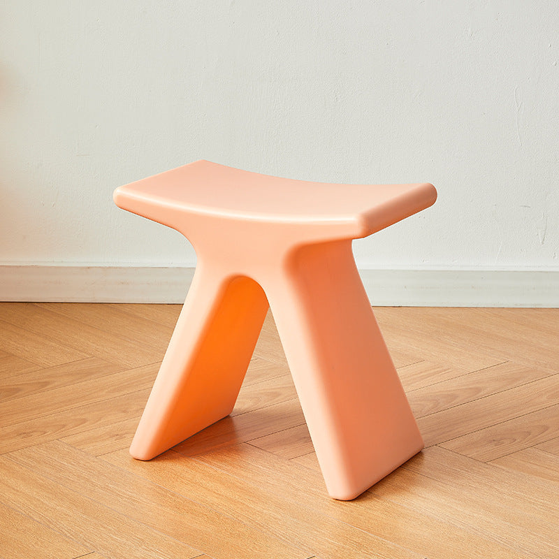 Modern Minimalist Geometric PE Plastic Kids' Low Stool — Backless & Armless, Hallway-Ready