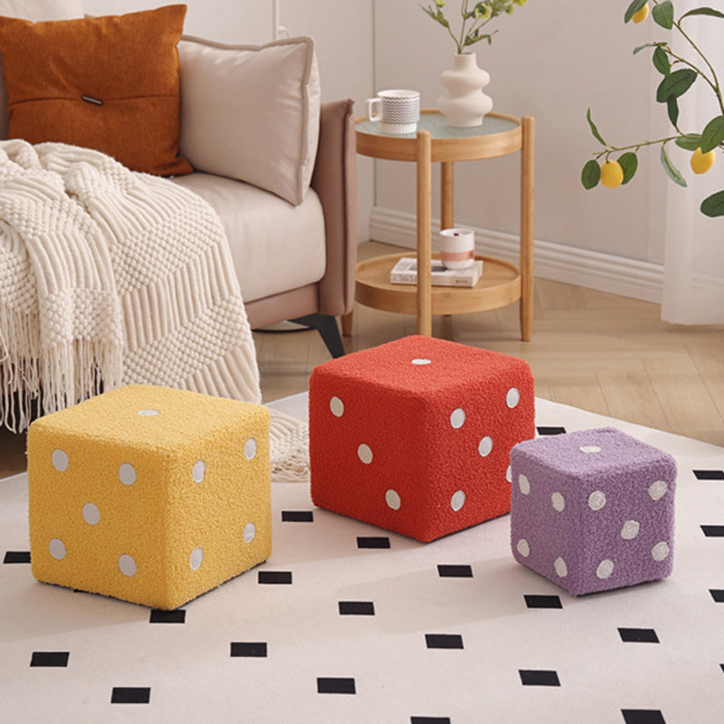 Puf cubo contemporáneo de tela sherpa nórdica – Apilable, con cojín de espuma, diseño de dados de madera, taburete cuadrado para sala de estar