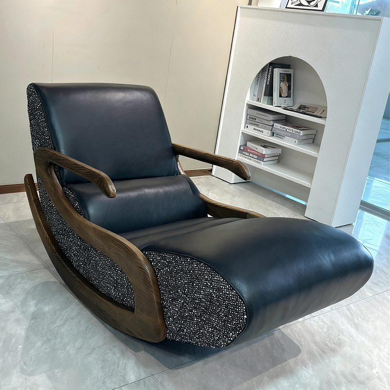 Timeless Retro Lounge Chair — Sturdy Genuine Leather Backrest & Armrests, Perfect Bedroom Accent