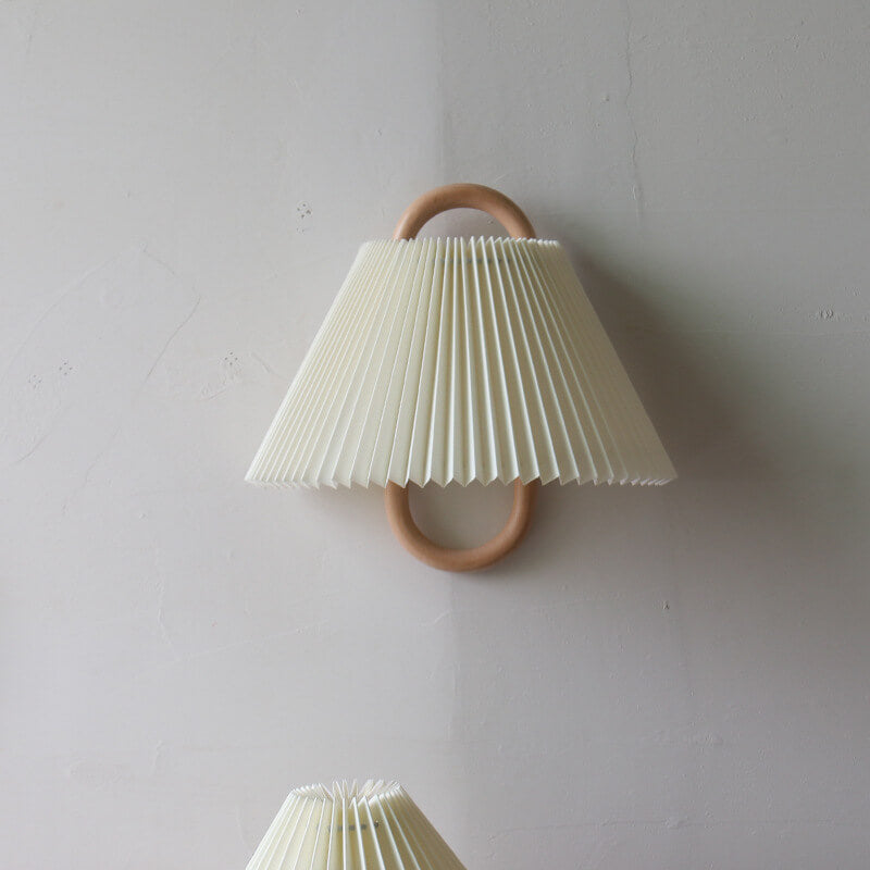 Japandi Solid Wood Wall Sconce Pleated Fabric Plug-In Bedside Reading Lamp for Bedroom and Living Room